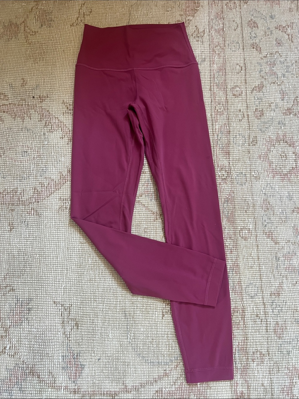 Lululemon yoga pants